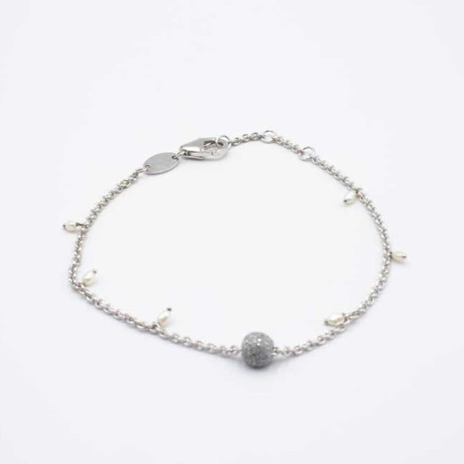 DNA Perla Rhodium / Pearls Pearl Grey Dust single strand Bracelet