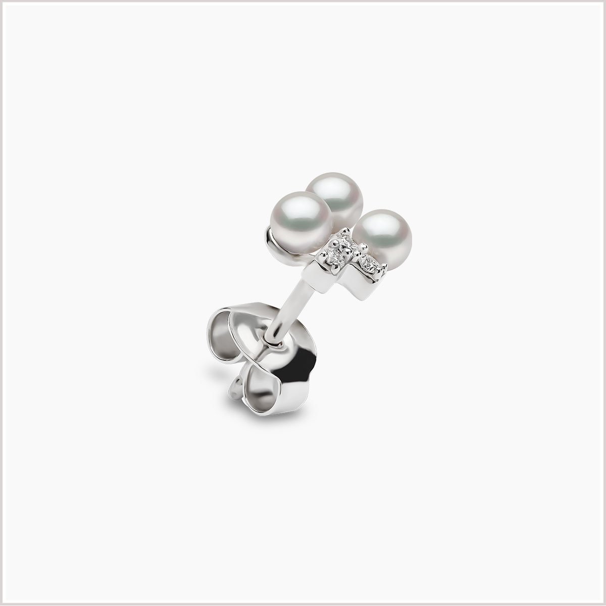 Yoko London Sleek Akoya Pearl and Diamond Stud Earrings QYE2225-7X-HY