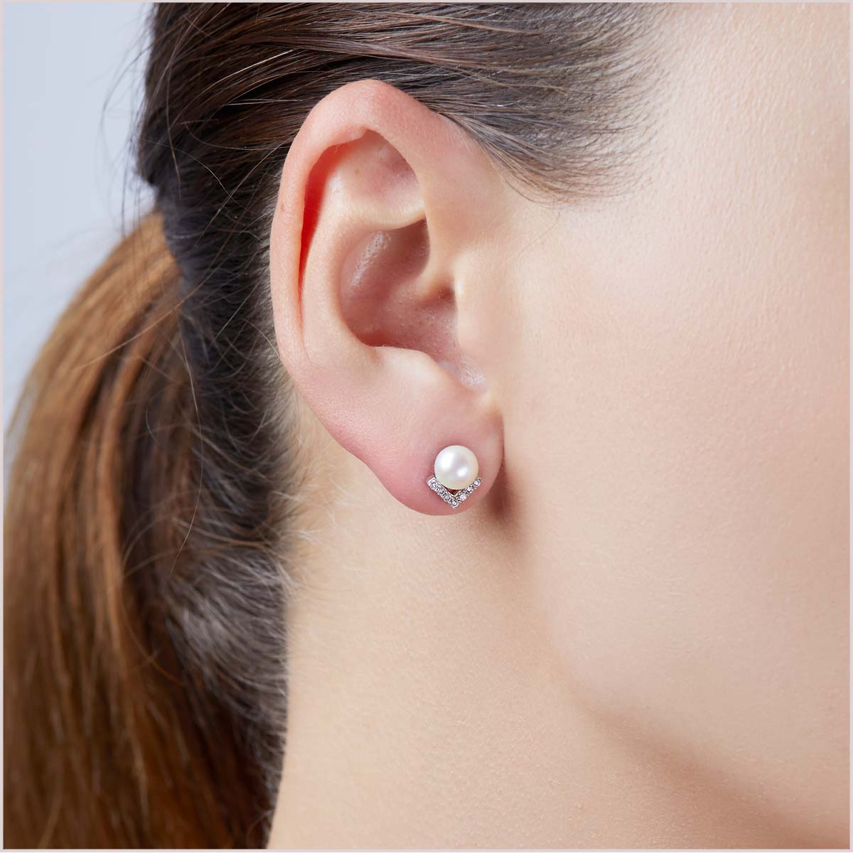 Yoko London Trend Freshwater Pearl and Diamond Stud Earrings TEM0220-7F-IHX